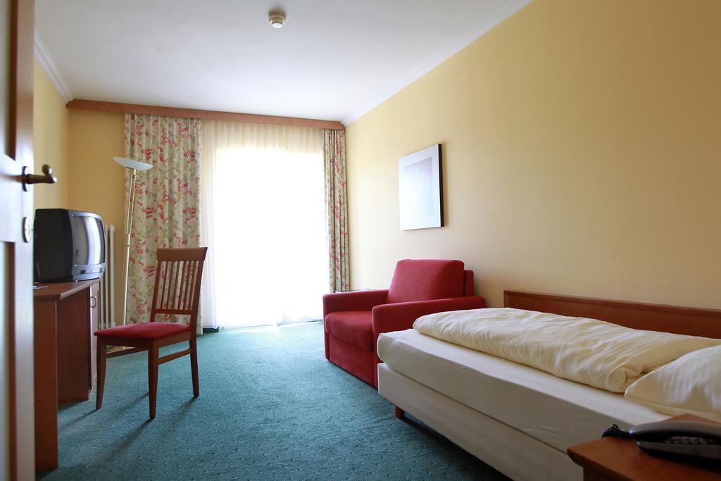 Kurhotel St. Josef Durrnberg Oda fotoğraf